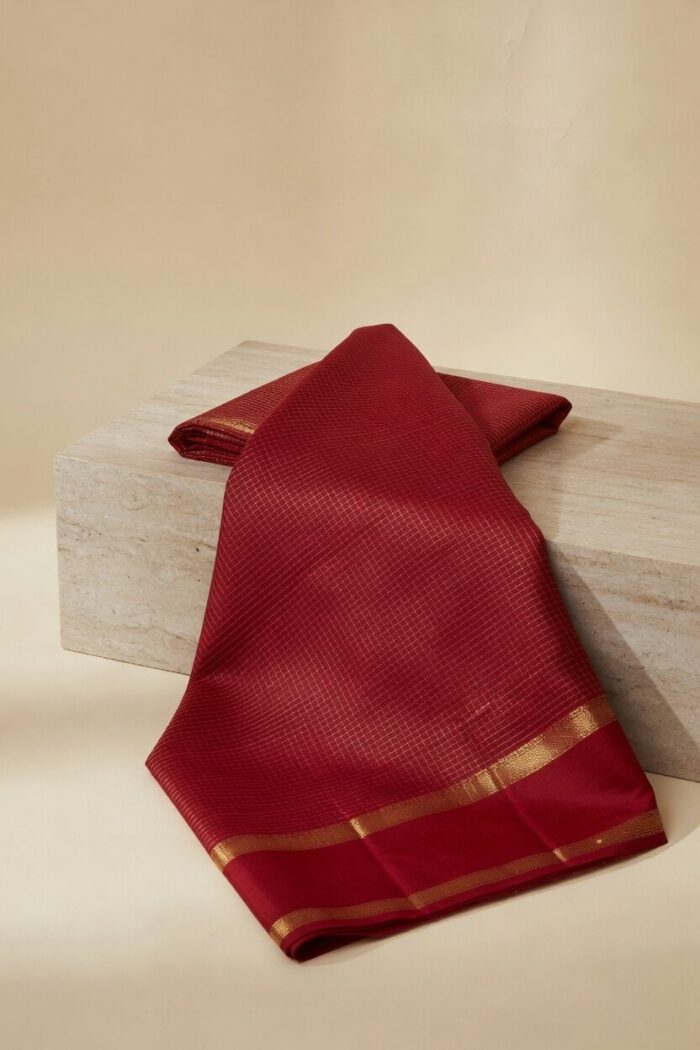 Holkar Red